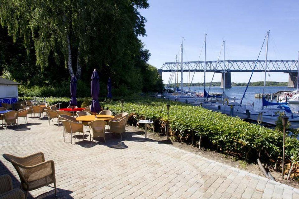 Hotel Comwell Kongebrogaarden Middelfart Exterior foto